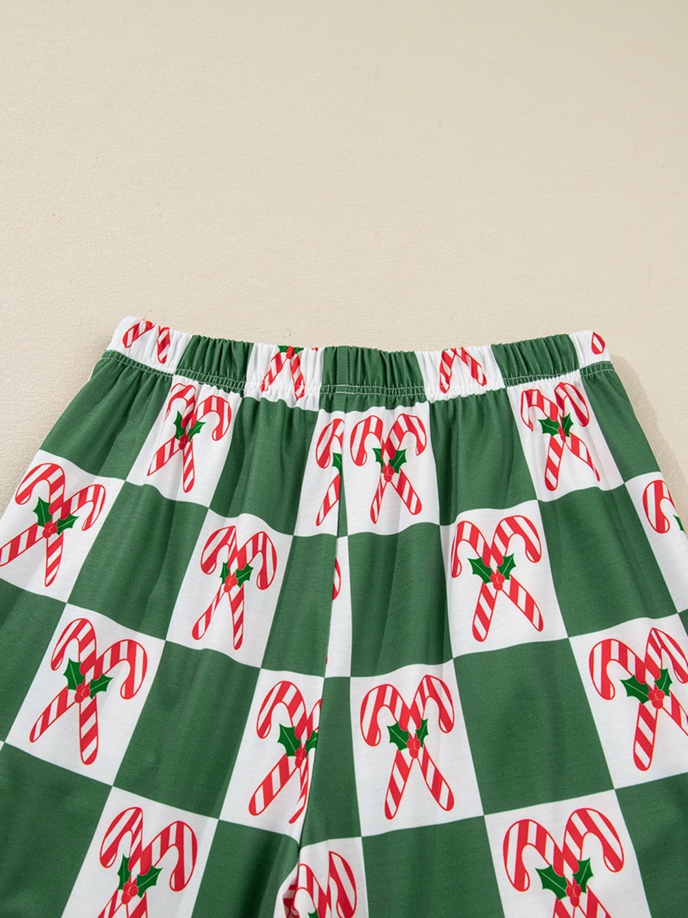 Candy Cane Checkered Pattern 2pcs Pajama Set - Picture 9 of 14